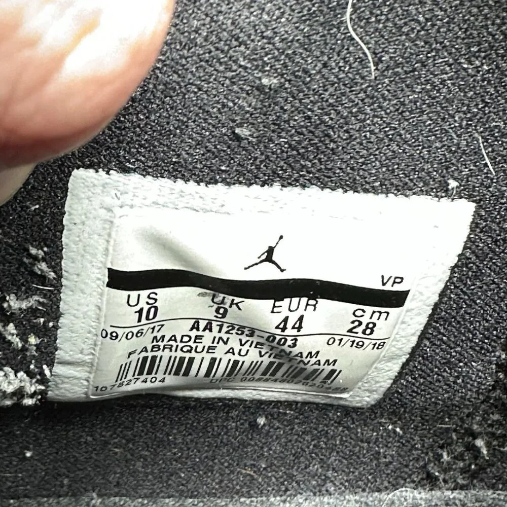 Mens Size 10 Air Jordan 32 XXXII Black Cat Shoes Black‎ Metallic Silver 2018